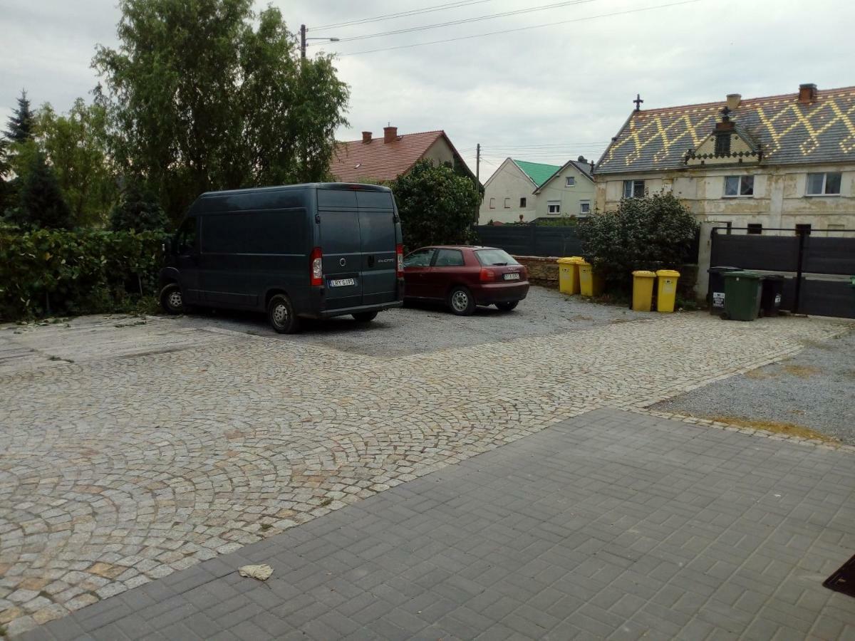 U Bronka W Ksiazecym Lesie Villa Niedaszow Eksteriør billede